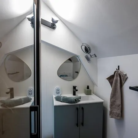 La Suite Jungle - High Tech - Netflix - Wifi Tres Haut Debit Vertou Exterior foto